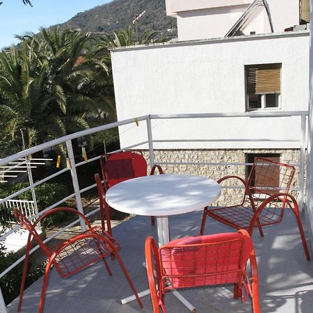 Apartments Popovic Petrovac na moru Exterior foto