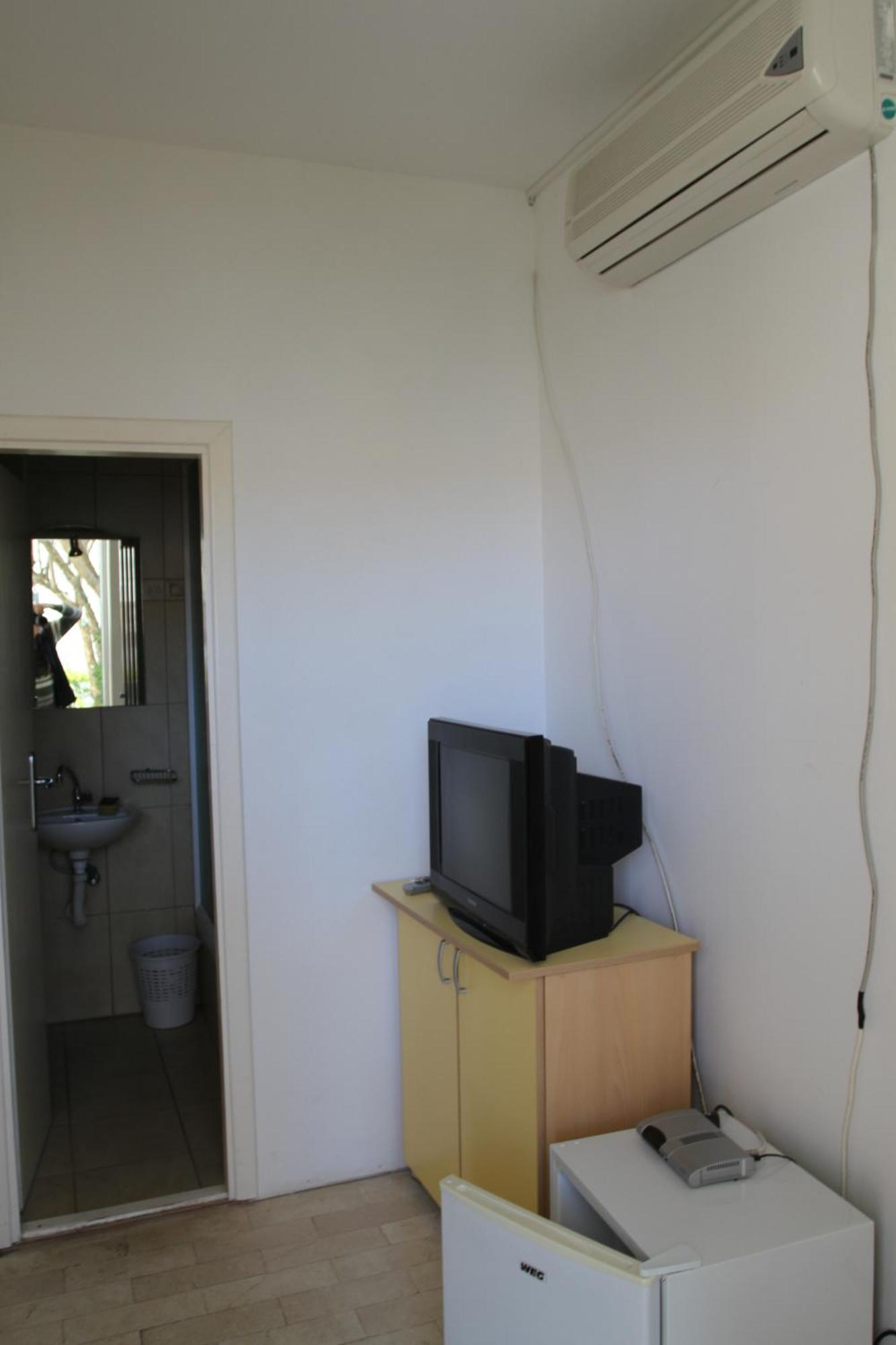 Apartments Popovic Petrovac na moru Exterior foto